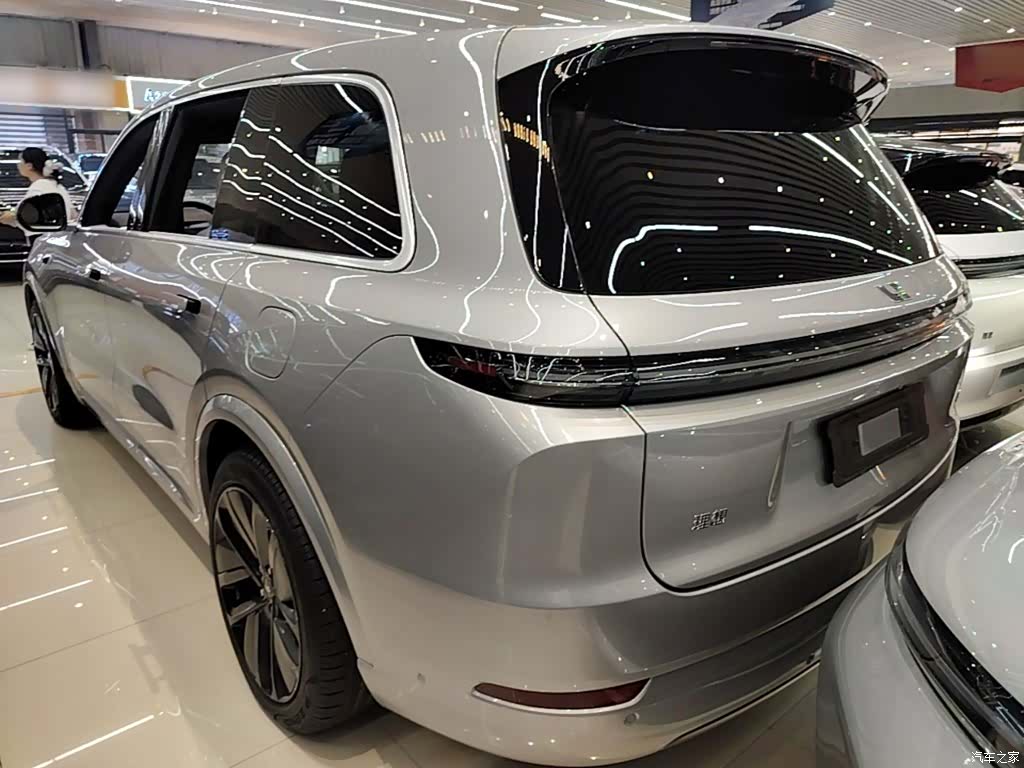 Li Auto L9, 2023 все фото
