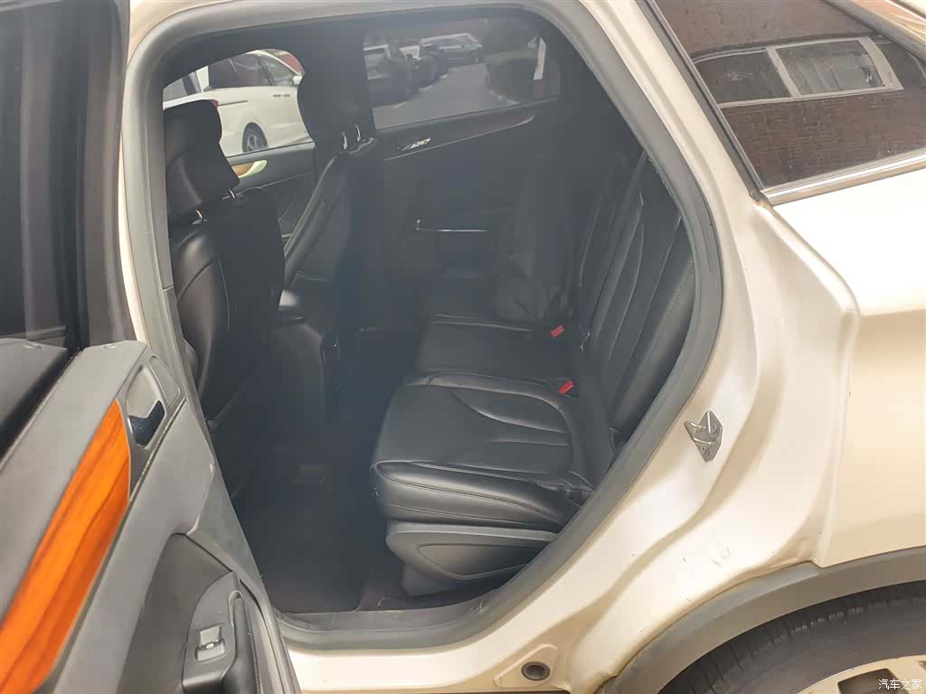 Lincoln MKC, 2018 15