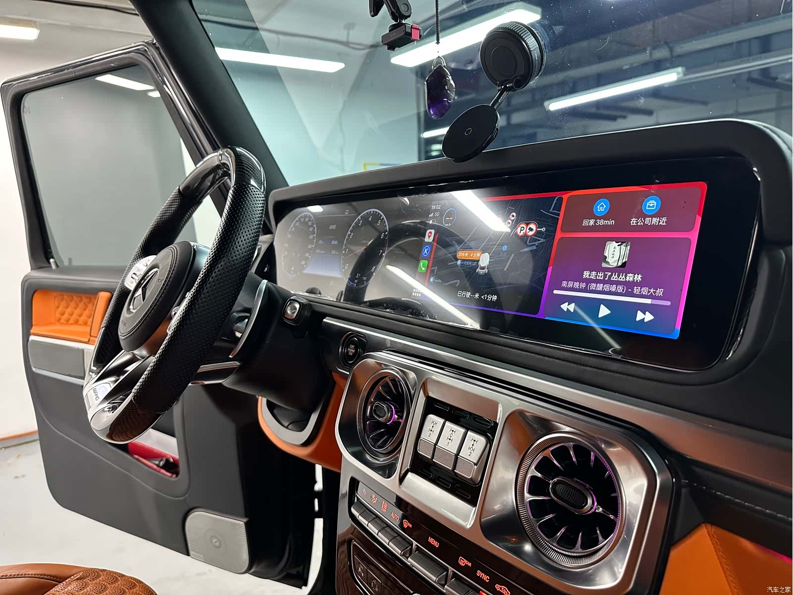 Mercedes-Benz G-Class, 2012 11