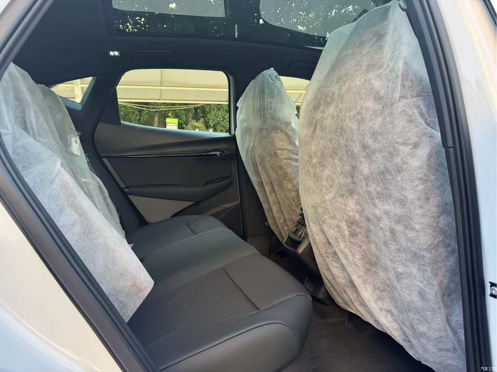 Volkswagen 06, 2026 27
