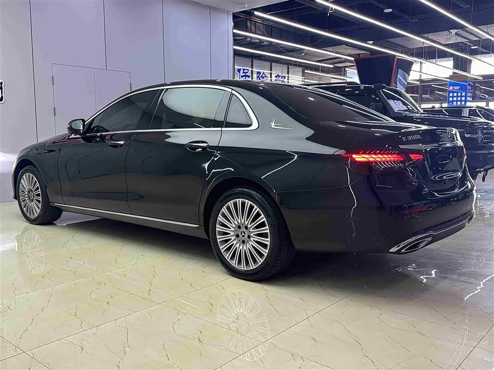 Mercedes-Benz E-class Mercedes-Benz E-class
