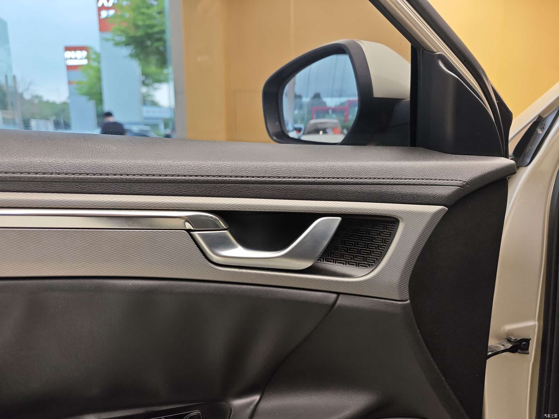 Geely Emgrand, 2018 8