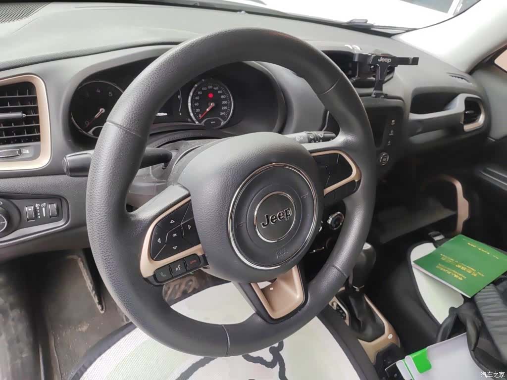 Jeep Renegade, 2016 6