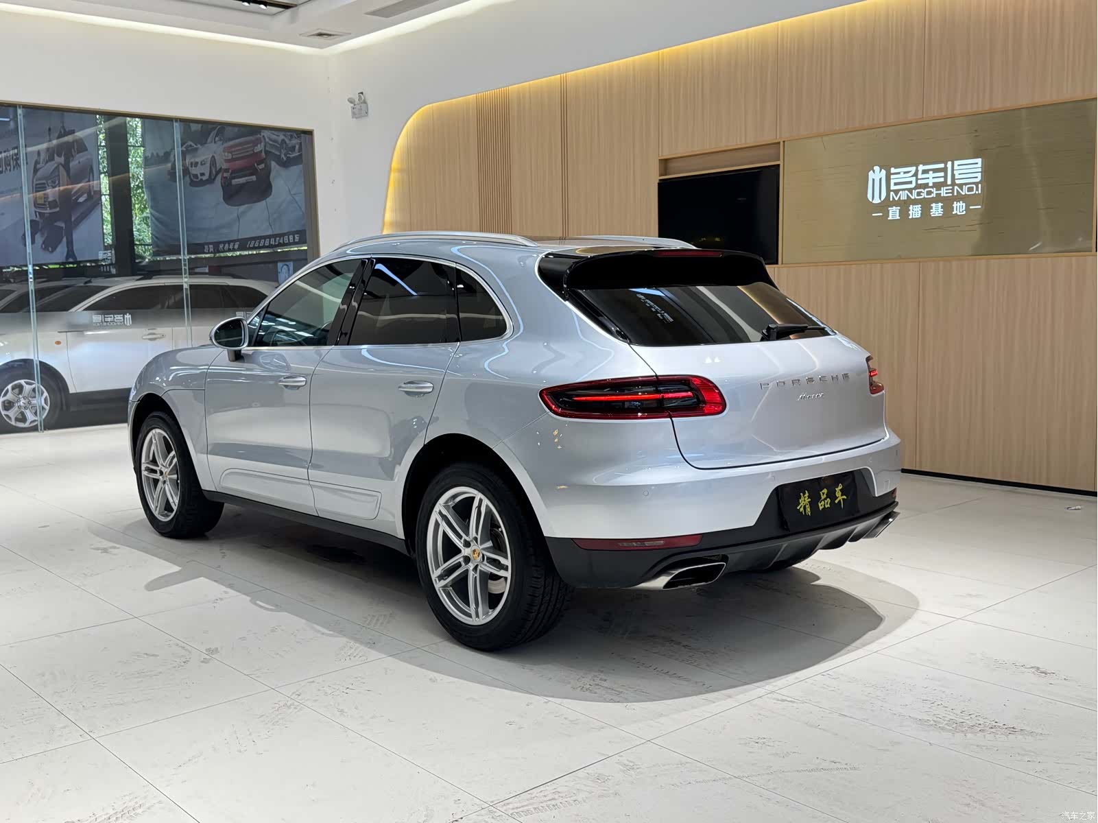 Porsche Macan, 2015 все фото