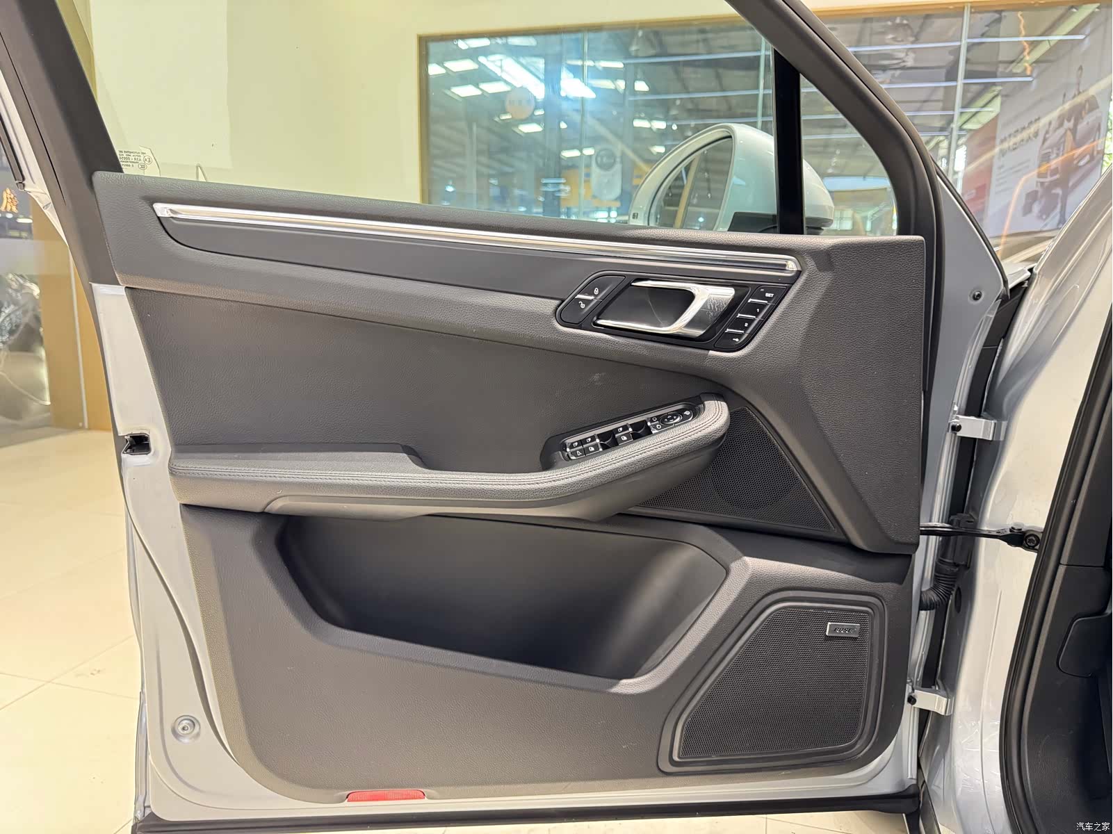 Porsche Macan, 2015 14