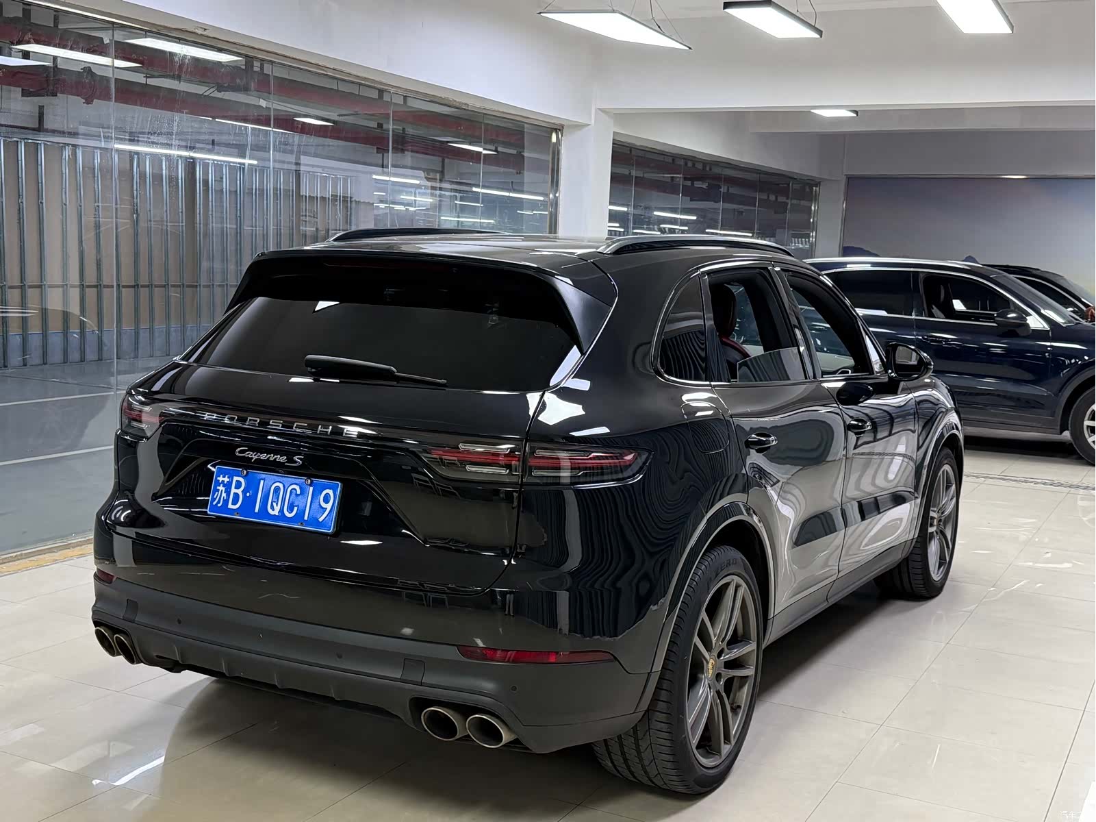 Porsche Cayenne, 2018 11