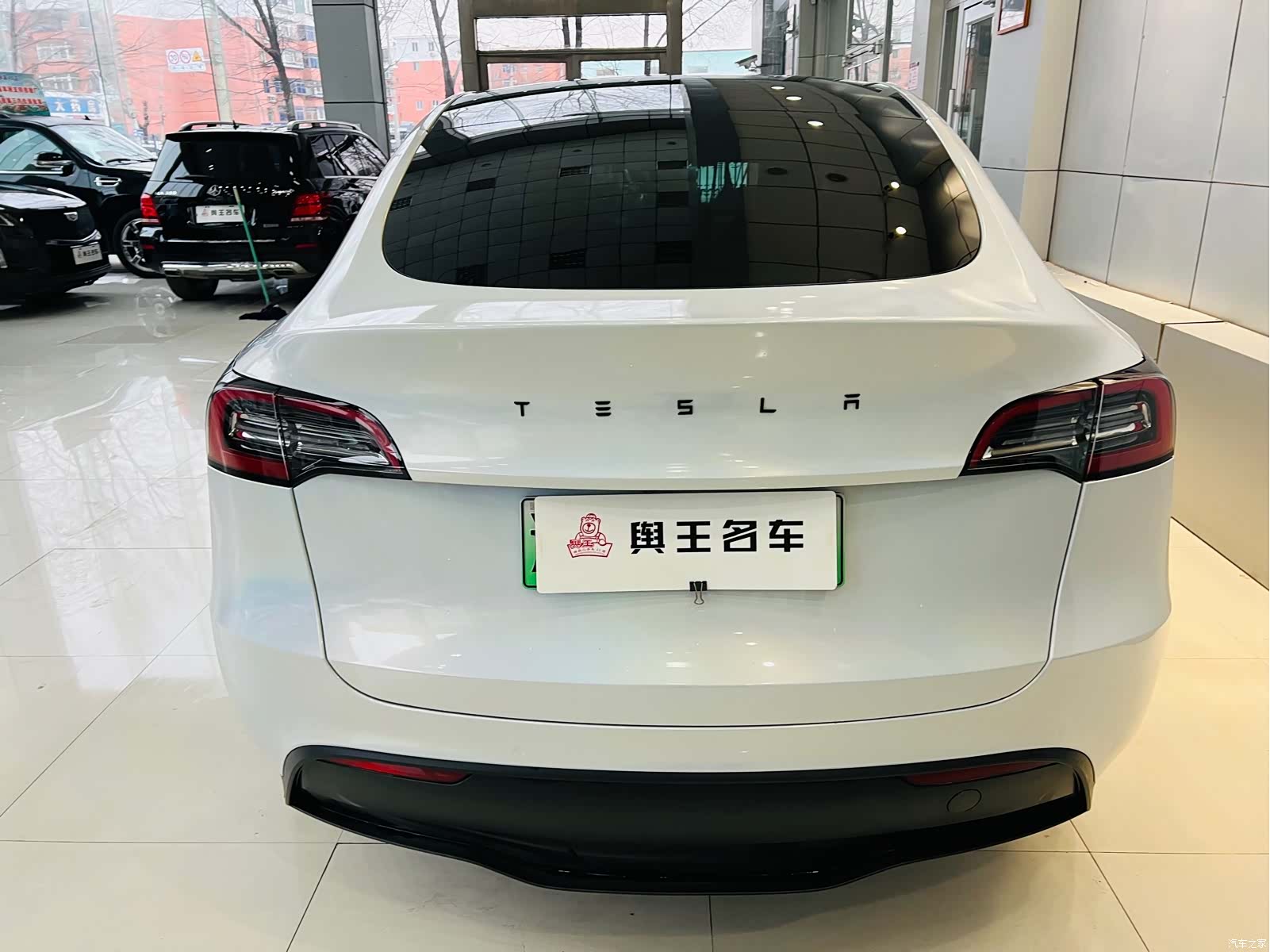 Tesla Model Y, 2021 3