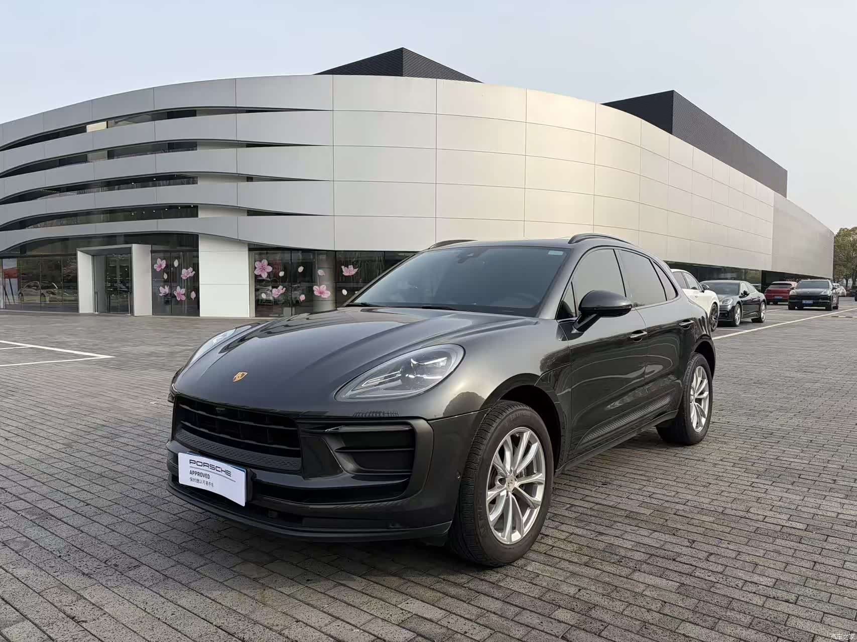Porsche Macan, 2022 1