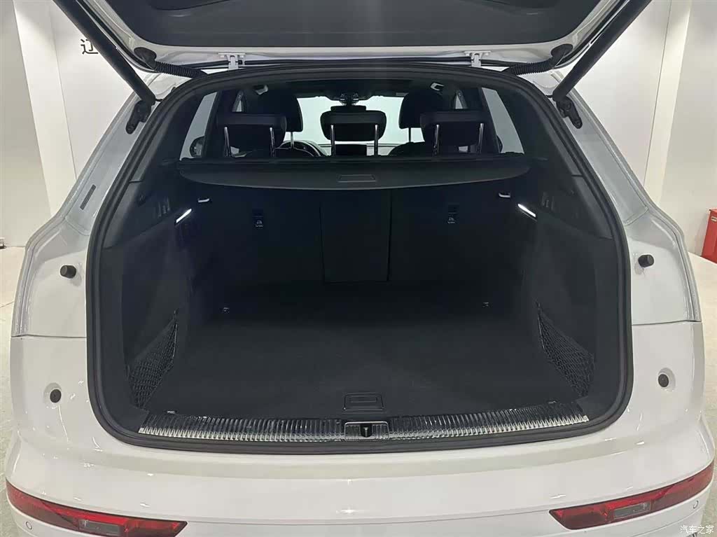 Audi Q5L, 2021 6