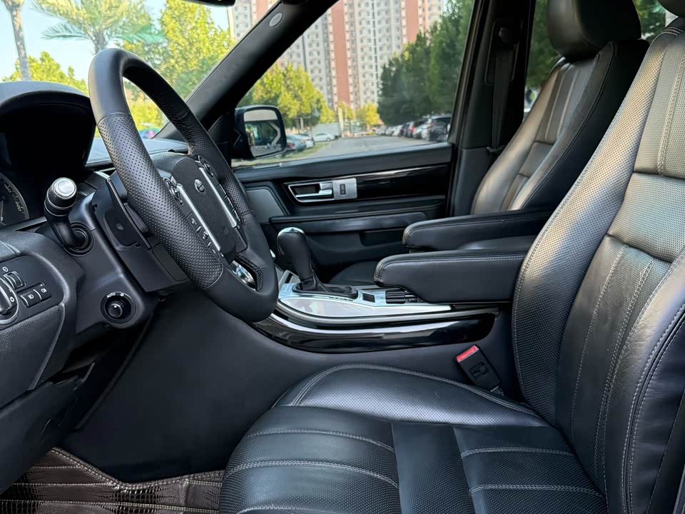 Land Rover Range Rover Sport Land Rover Range Rover Sport