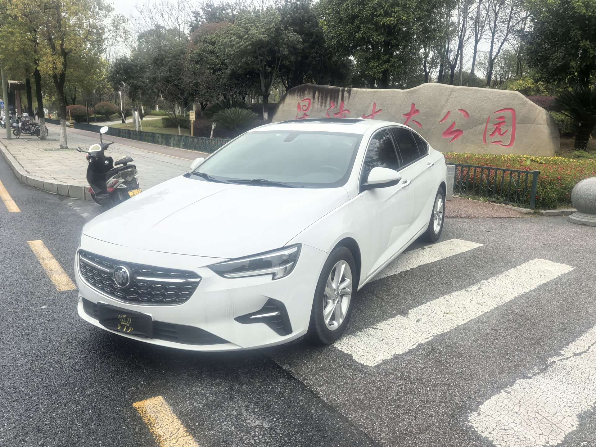 Buick Regal, 2021 1