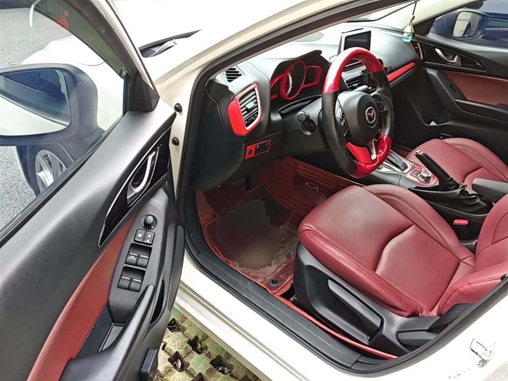 Mazda Mazda3, 2016 16