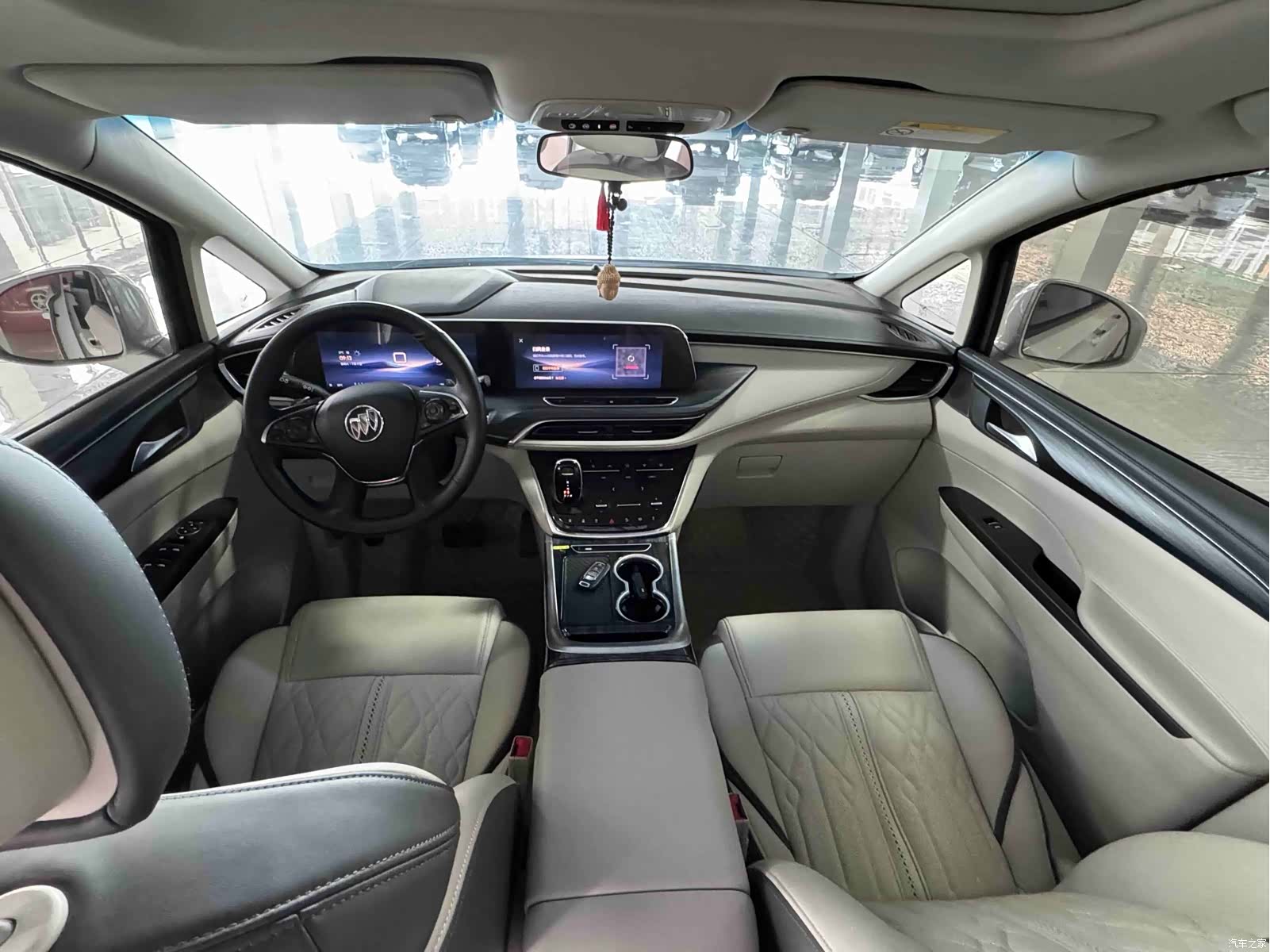 Buick GL8, 2023 6