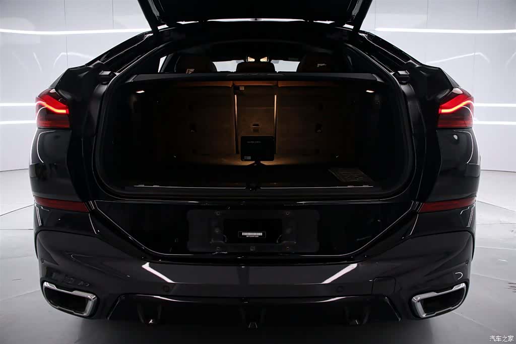 BMW X6, 2023 15