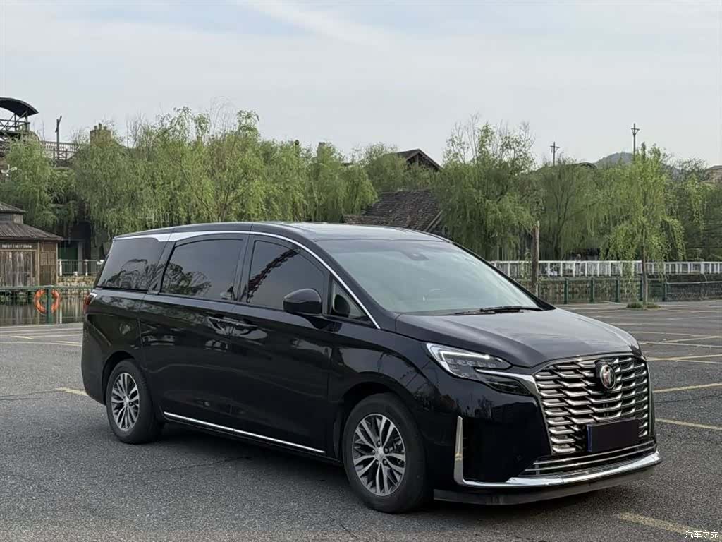 Buick GL8, 2023 2