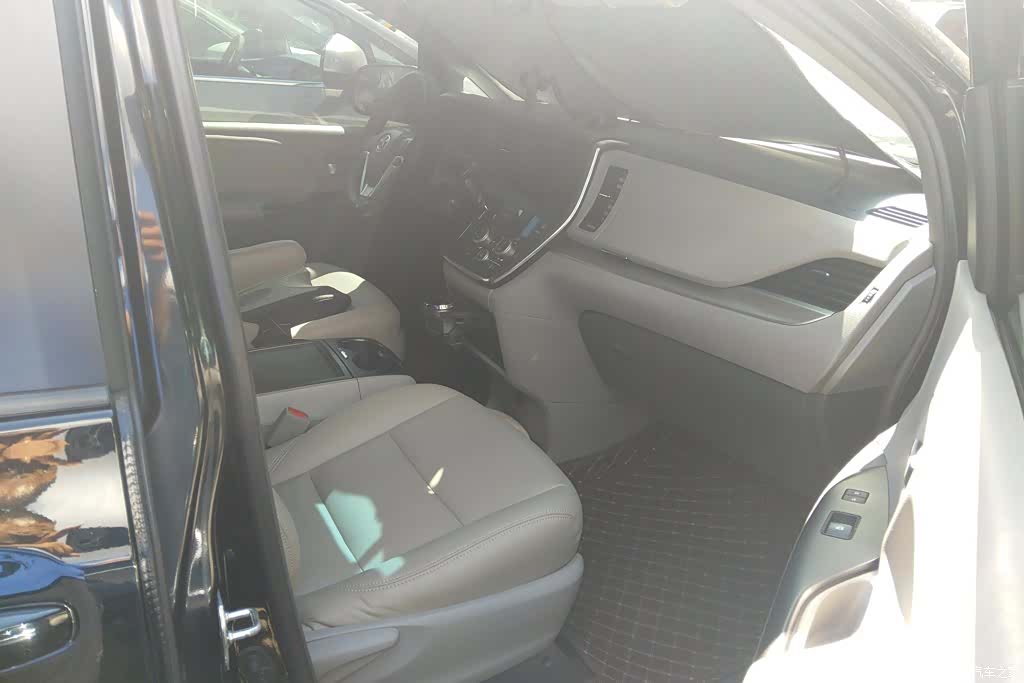 Toyota Sienna, 2016 8