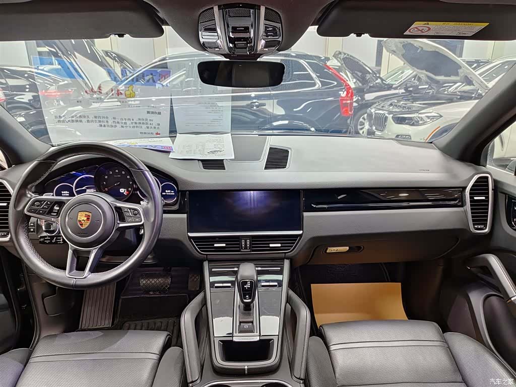 Porsche Cayenne, 2018 10