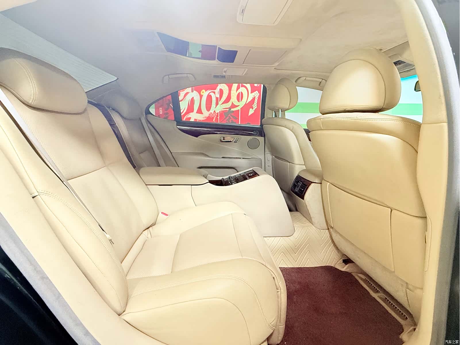 Lexus LS, 2007 11