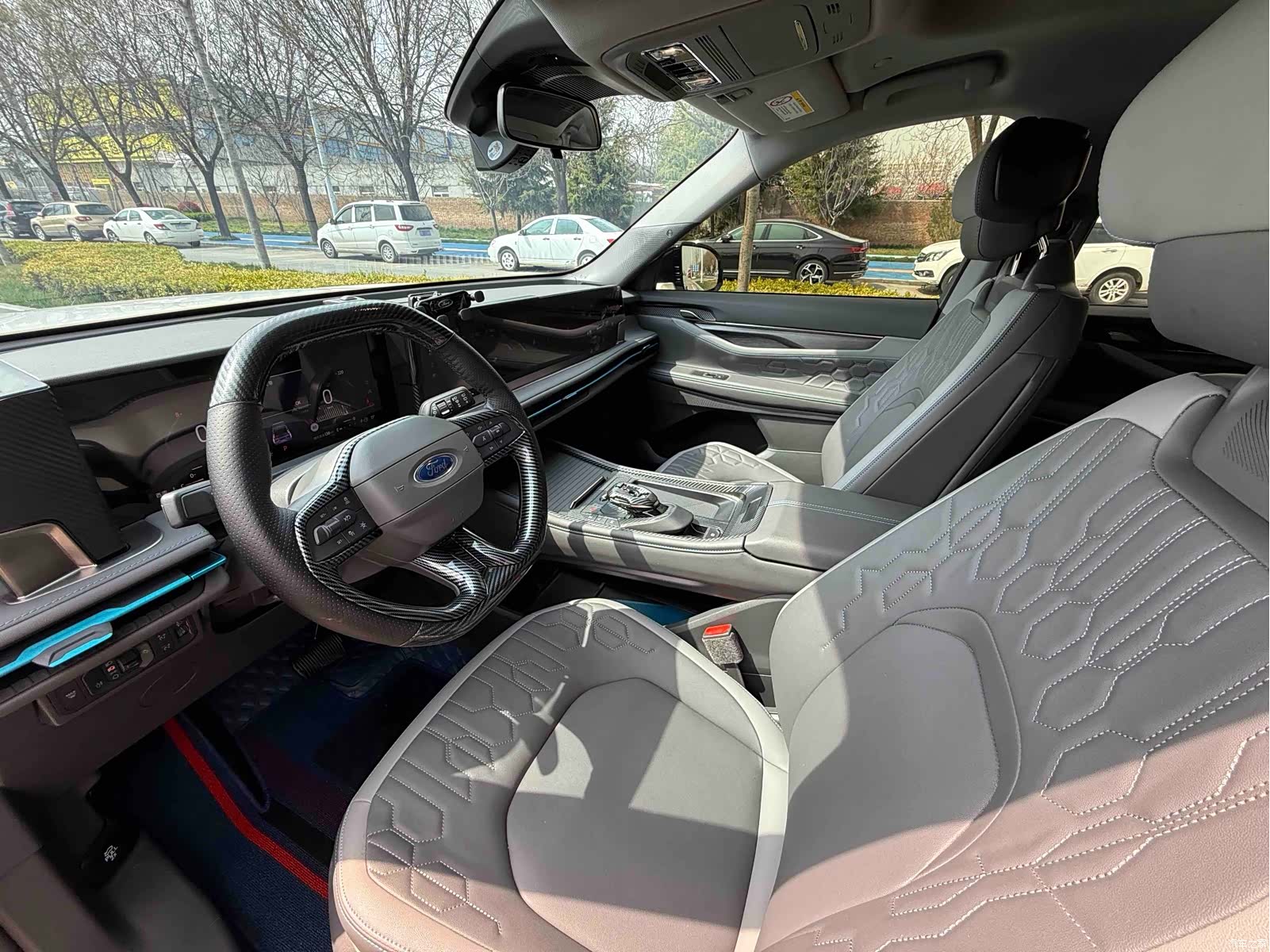 Ford Edge L, 2023 11