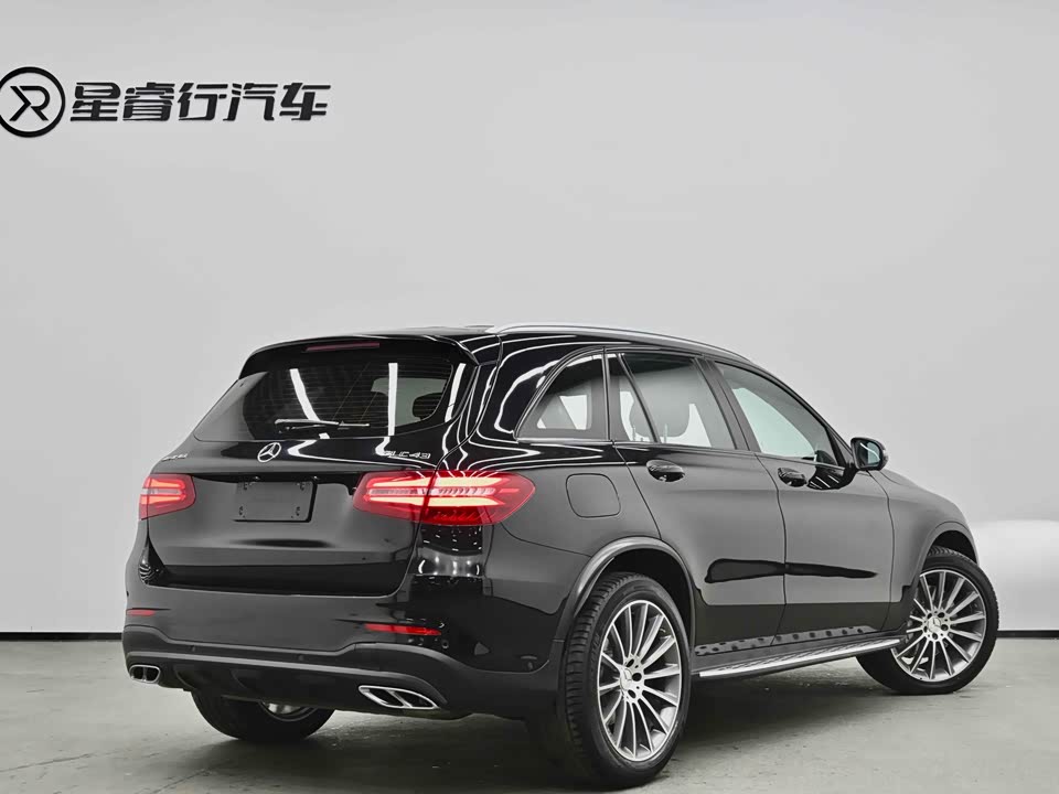 Mercedes-Benz GLC AMG