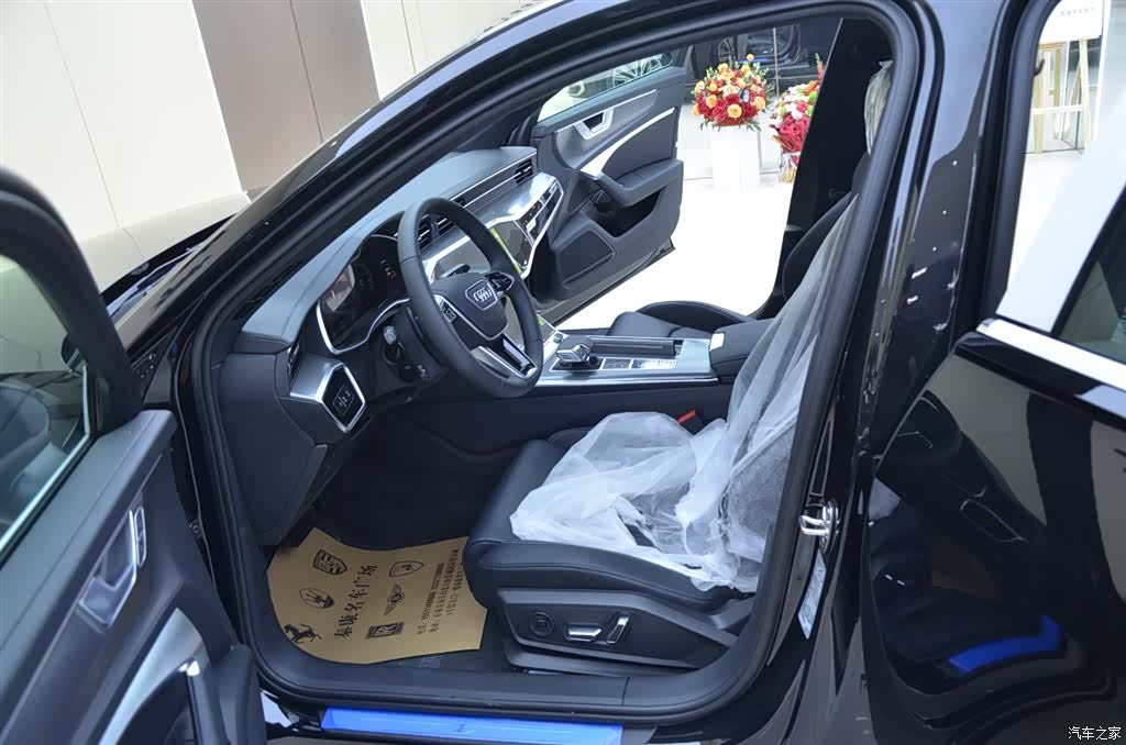 Audi A6L, 2026 4