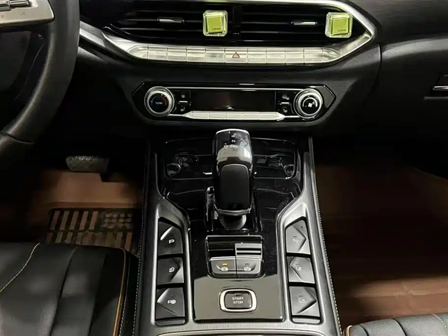 Besturn T77 Besturn T77