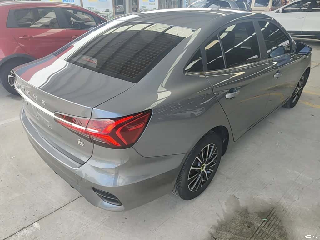 Roewe i5, 2022 7