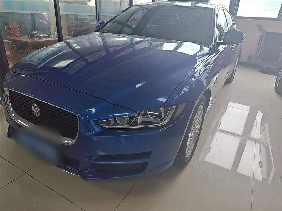 Jaguar XEL Jaguar XEL