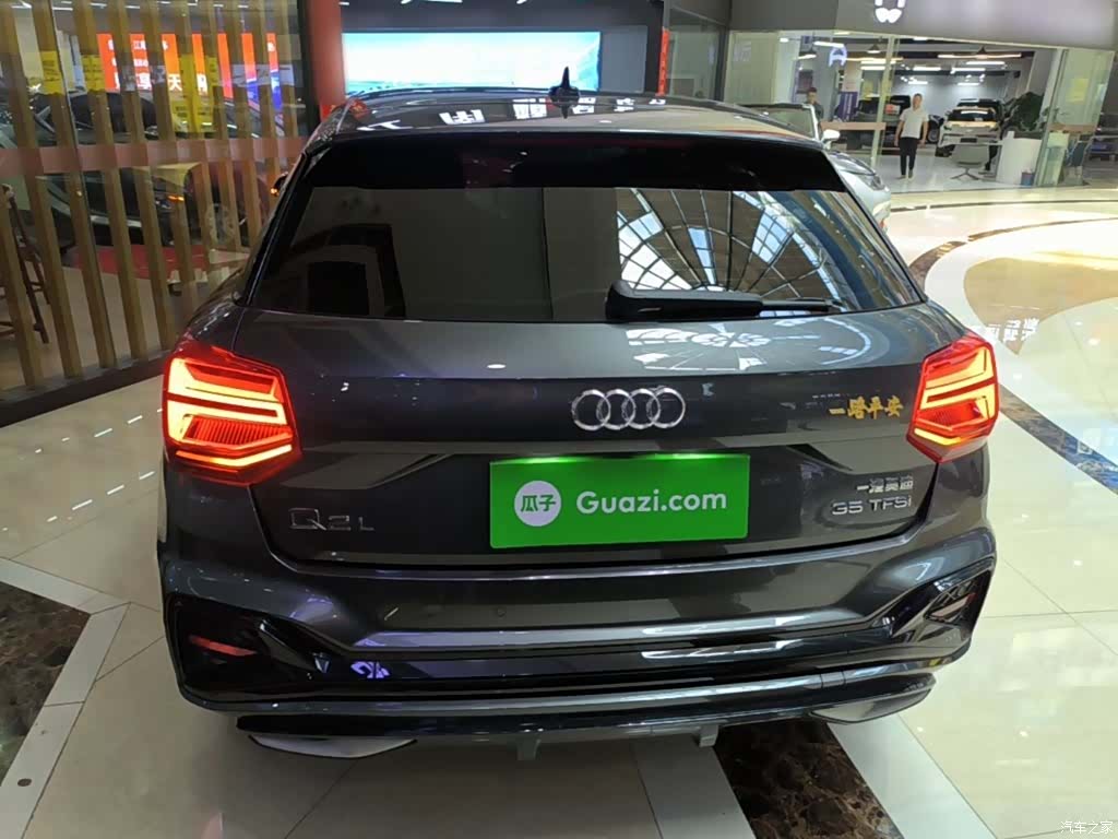 Audi Q2L, 2022 6