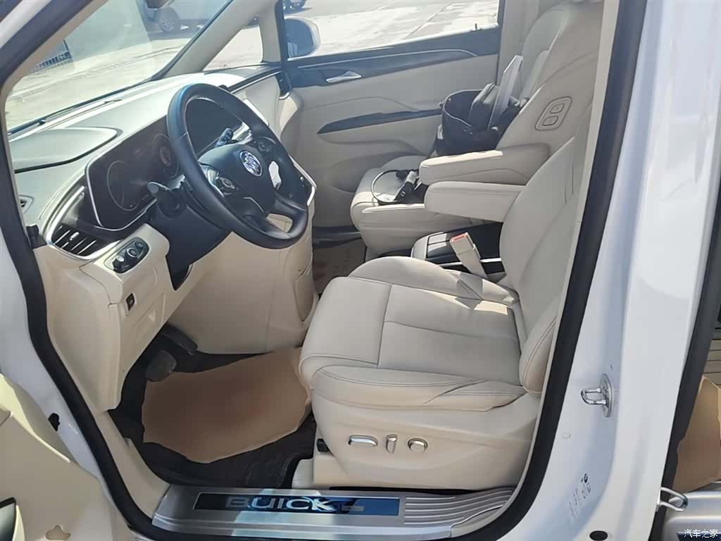 Buick GL8, 2023 15