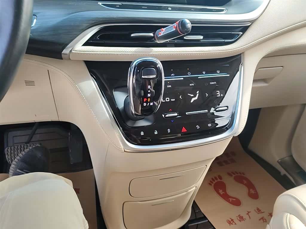 Buick GL8, 2023 14