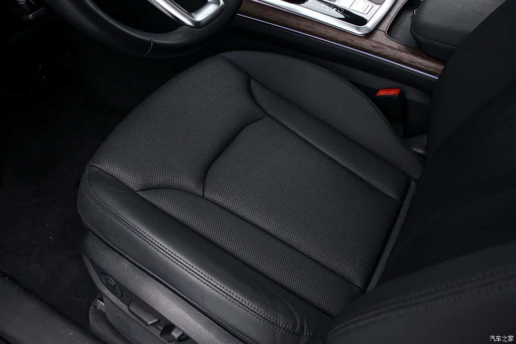 Audi Q7, 2021 13