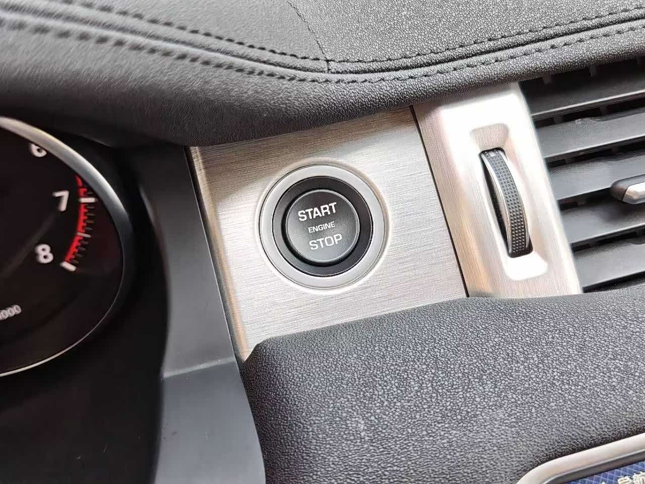 Land Rover Range Rover, 2019 16