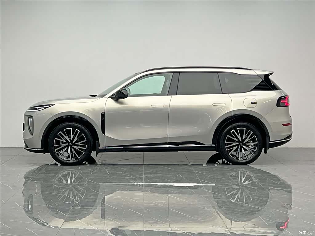 Changan Eado, 2025 3