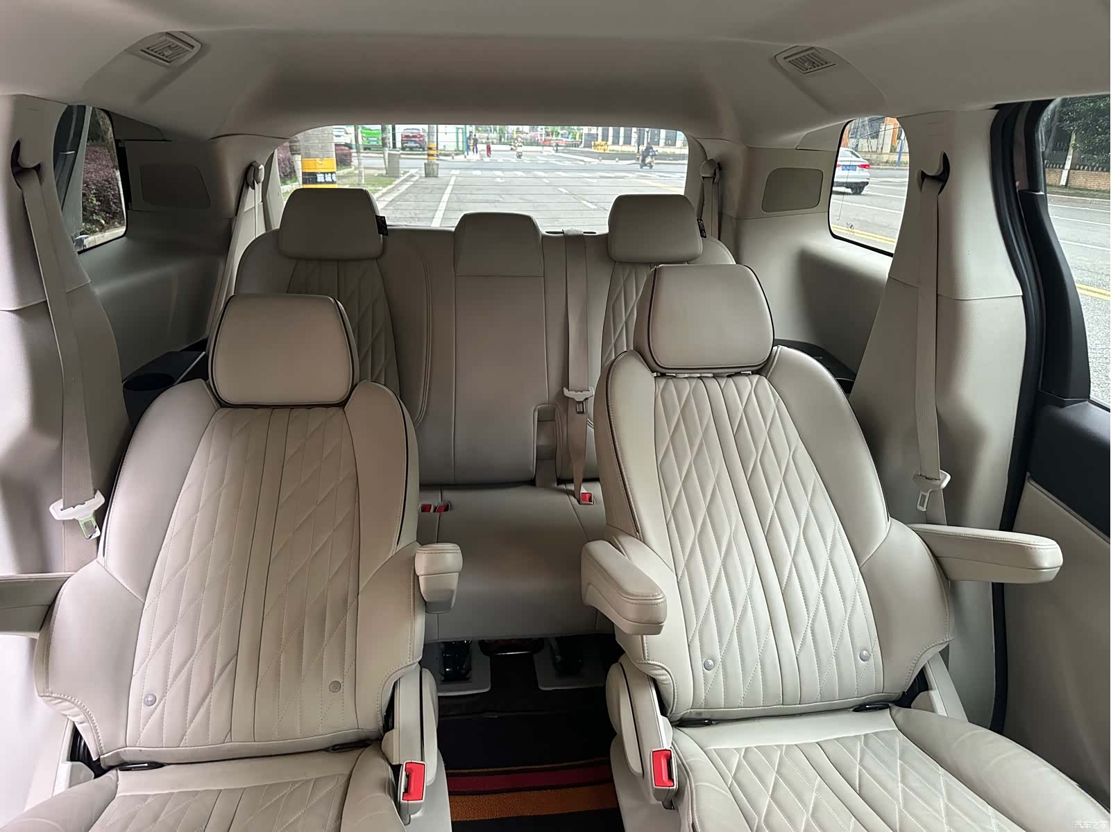 Buick GL8, 2022 20