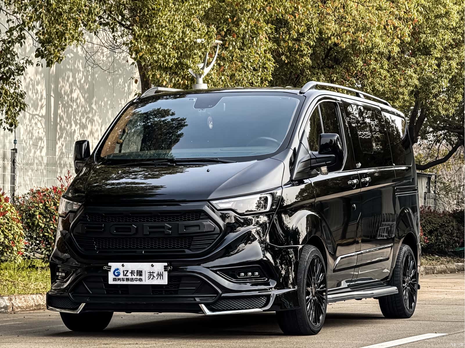 TuRuiOu Tourneo