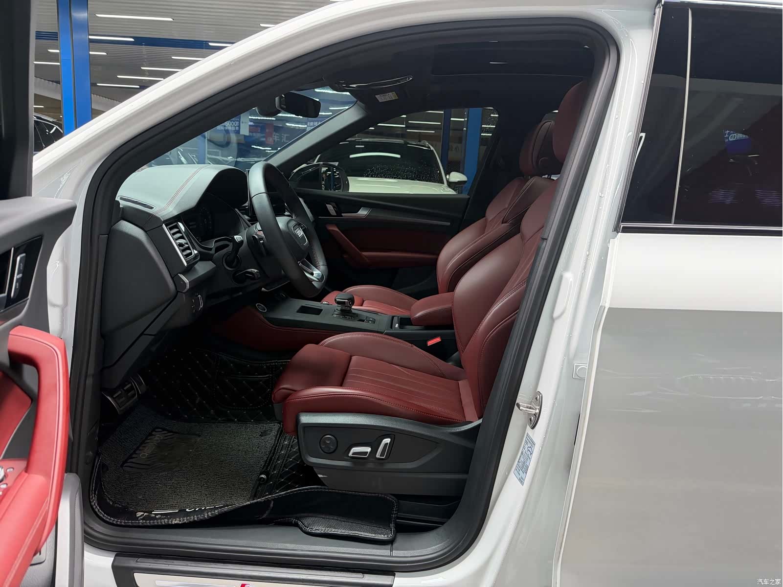 Audi Q5L, 2024 6