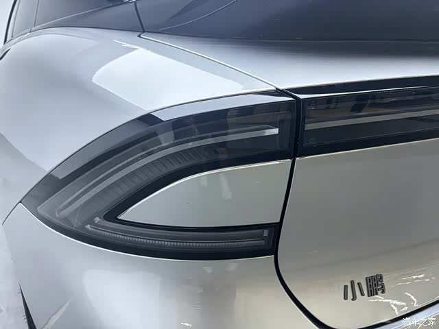 Xpeng P7, 2025 9