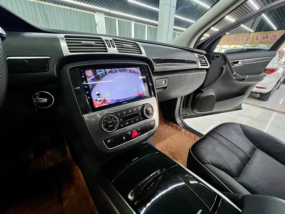 Mercedes-Benz R-class