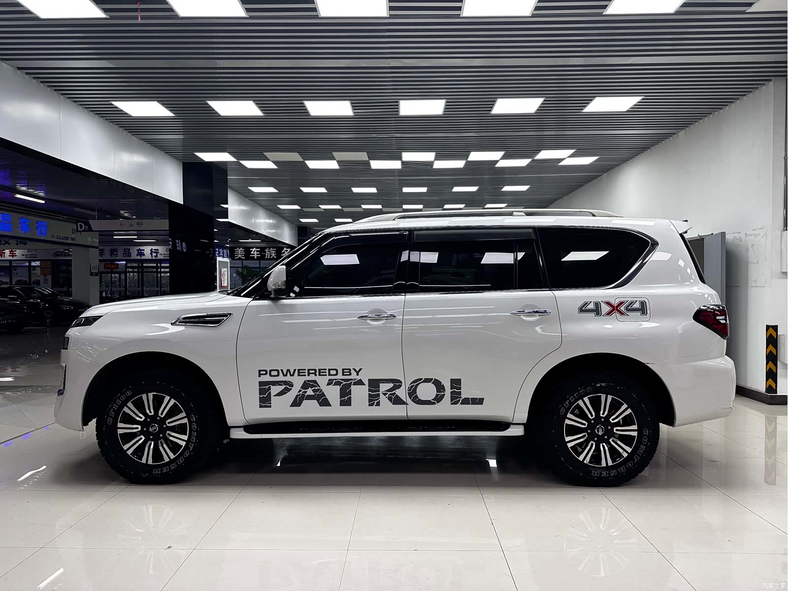 Nissan Patrol, 2020 4