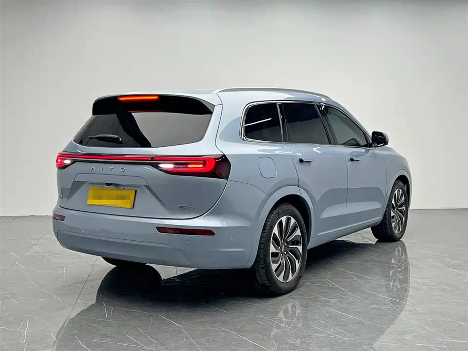 AITO Ask the world M7