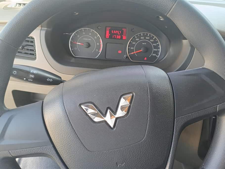 Wuling Wuling Rongguang V