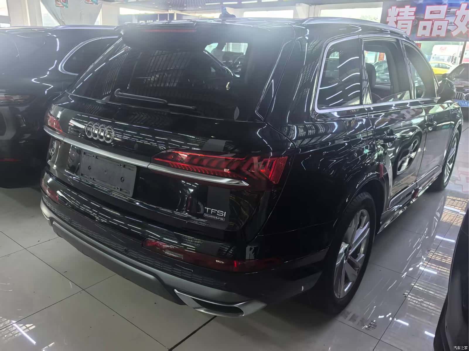 Audi Q7, 2023 4