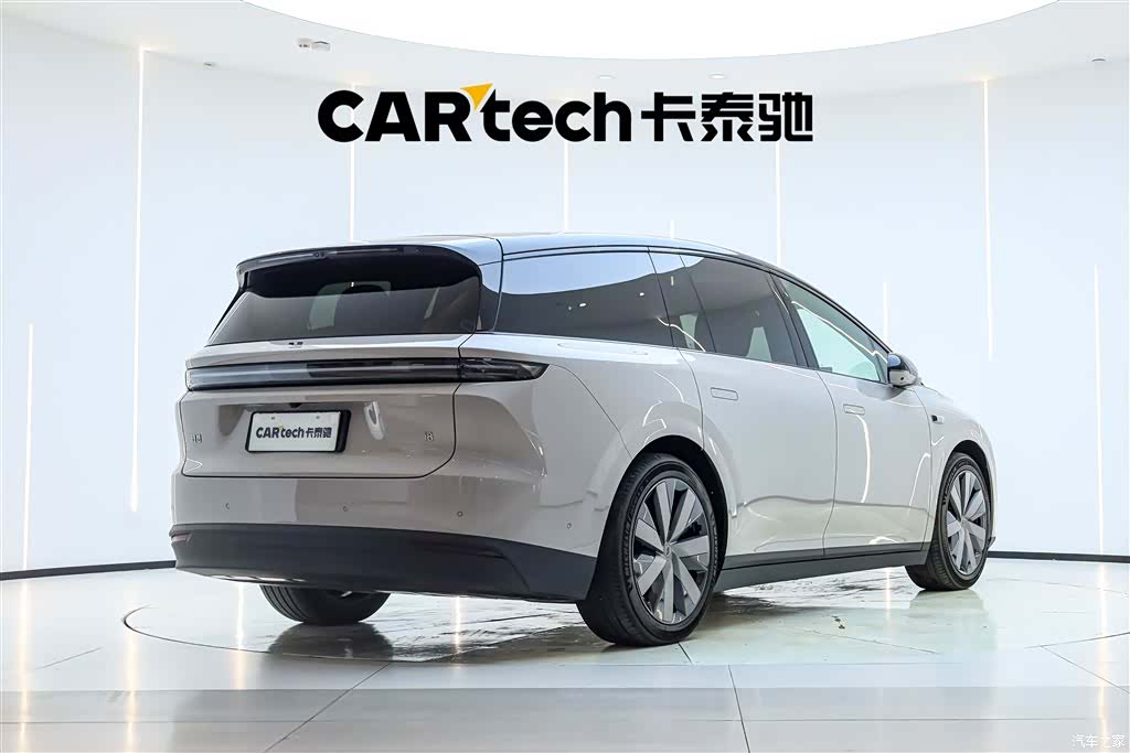 Li Auto i8, 2025 все фото