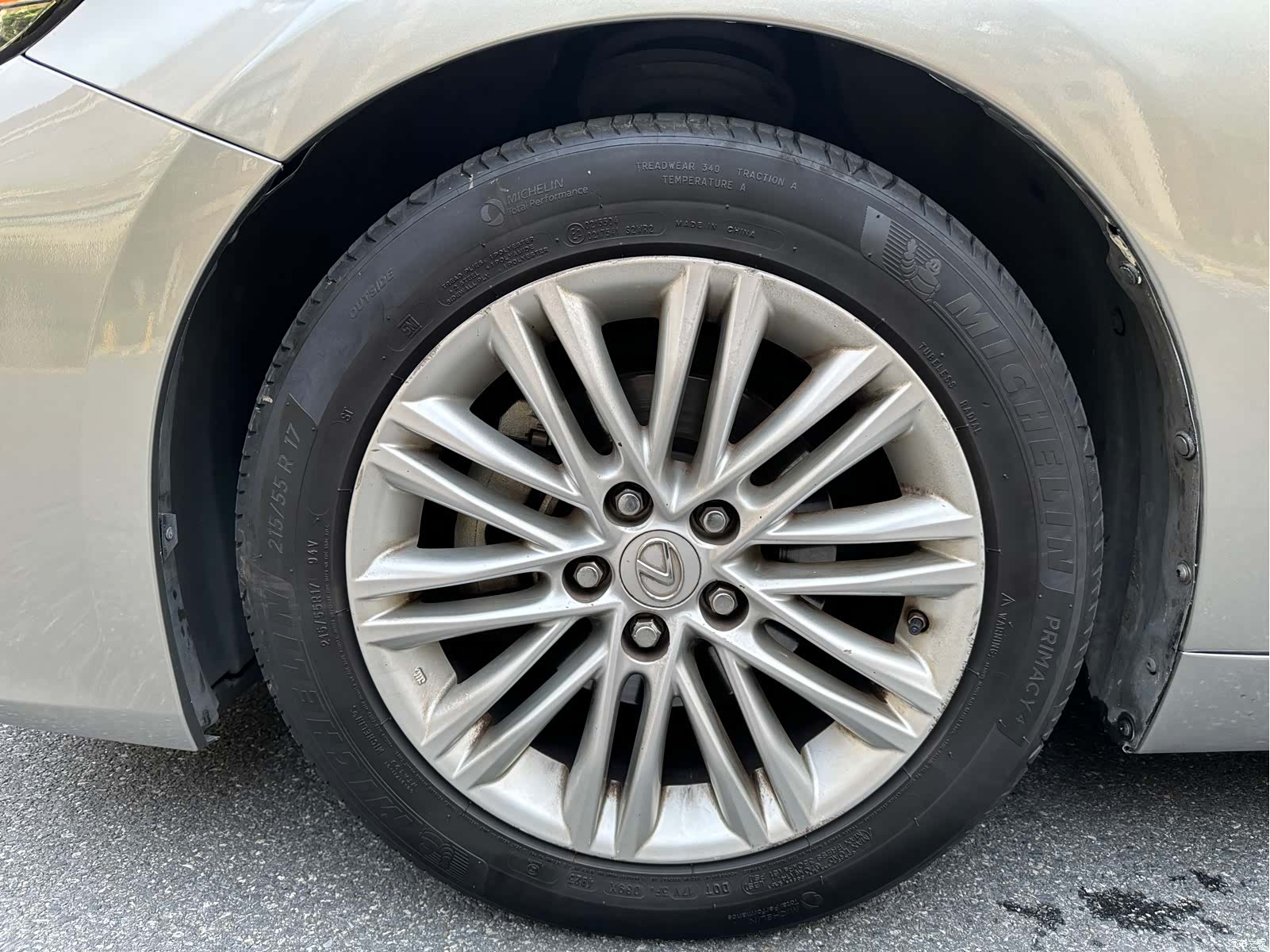 Lexus ES, 2016 9