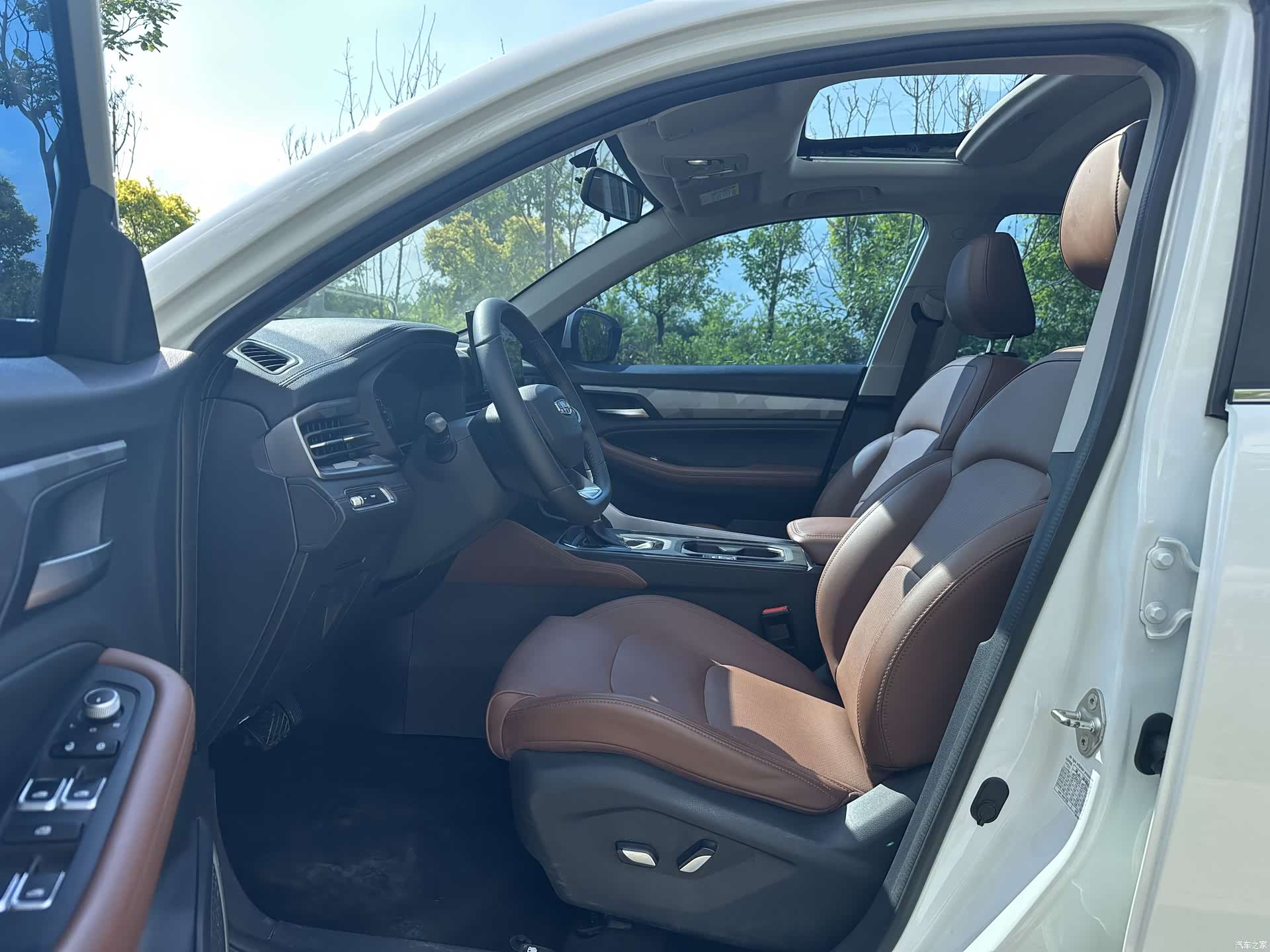 Geely X6, 2023 11