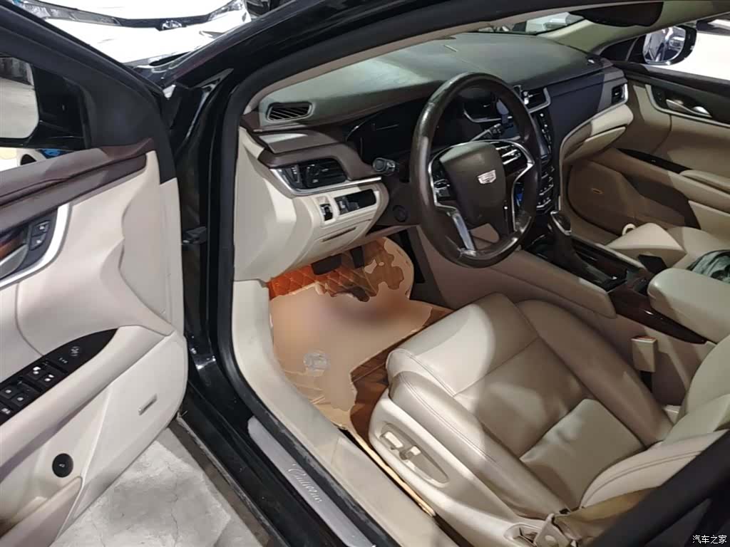 Cadillac XTS, 2017 16