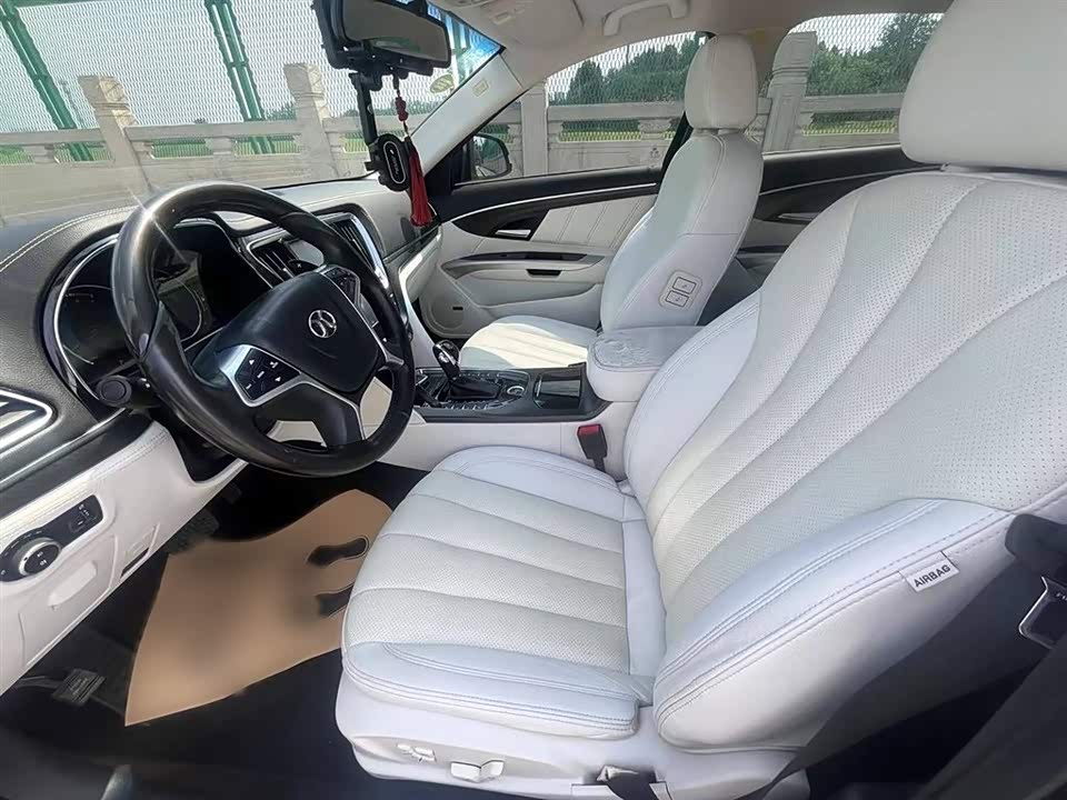 BAIC Shenbao D80