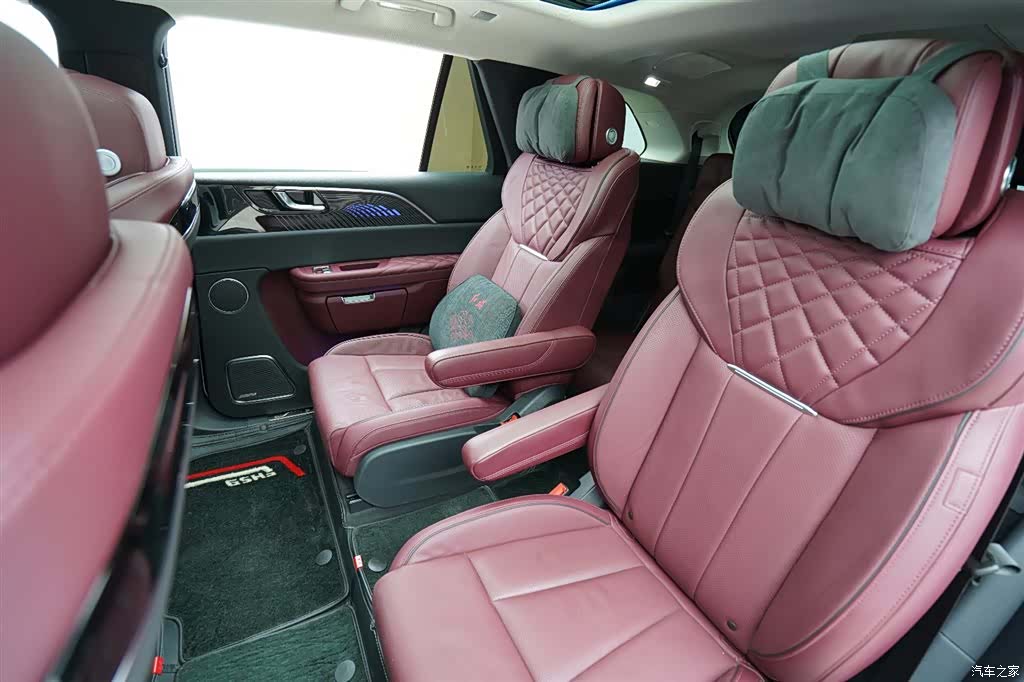 Hongqi E-HS9, 2022 14