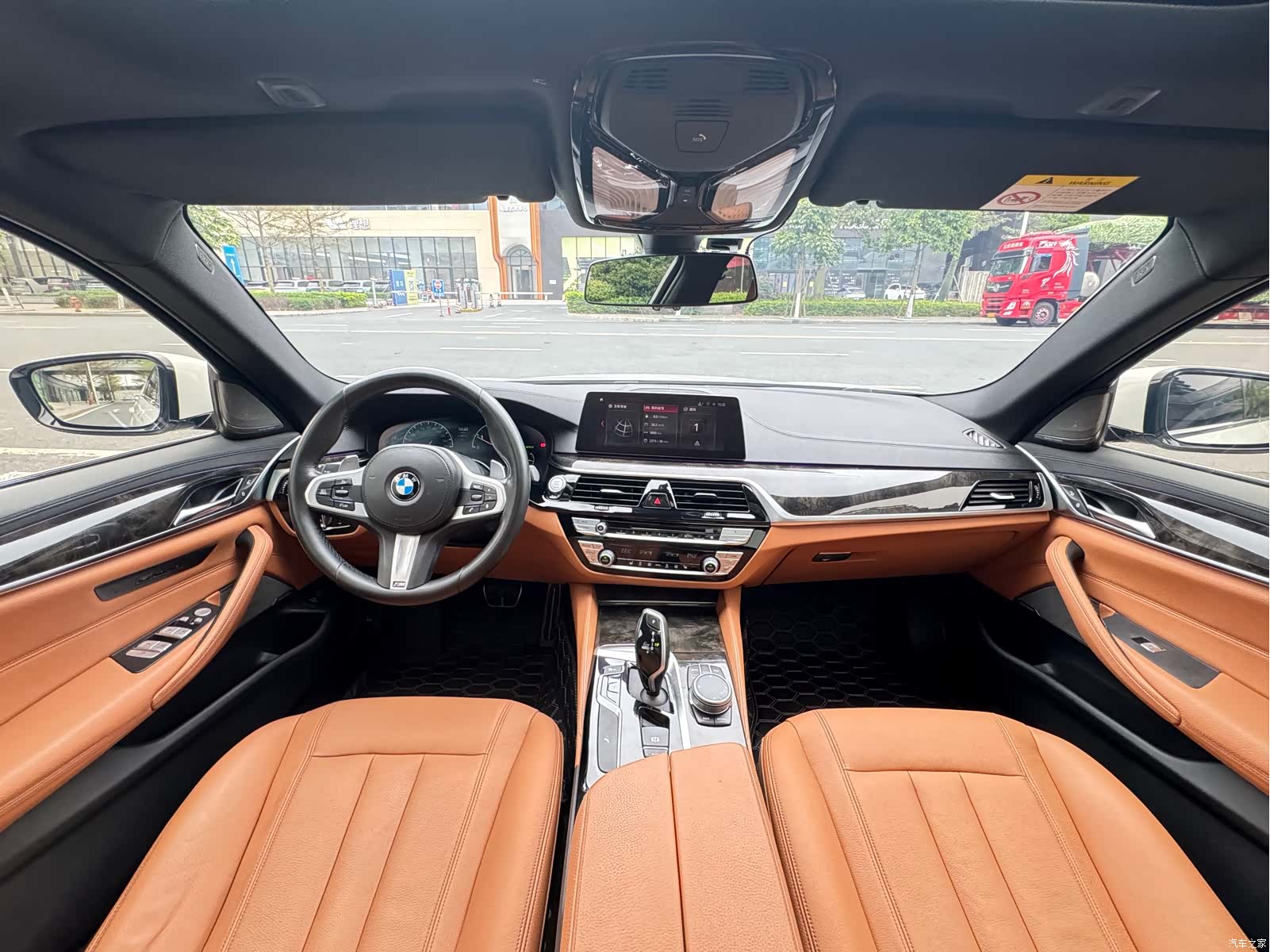 BMW 5 Series, 2019 19